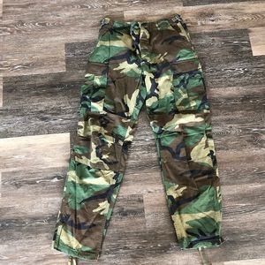 VINTAGE ARMY PANTS